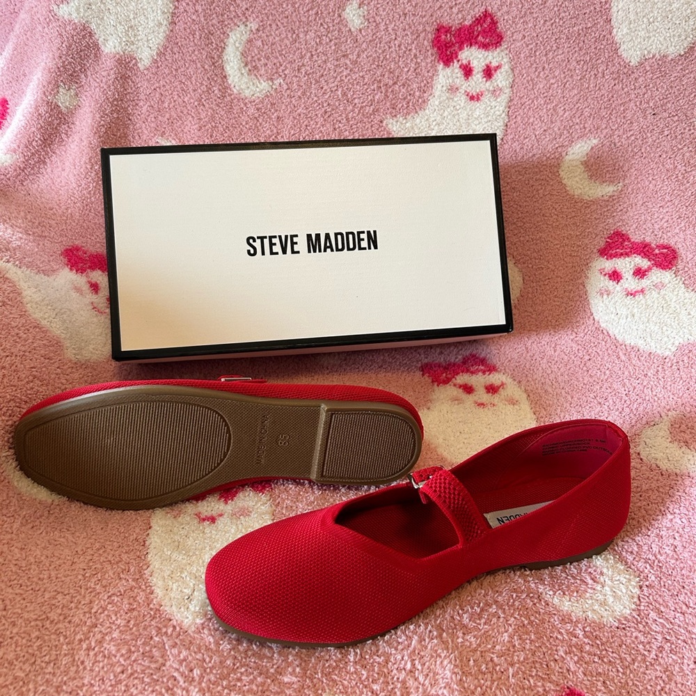 Steve Madden Red MaryJane Flats